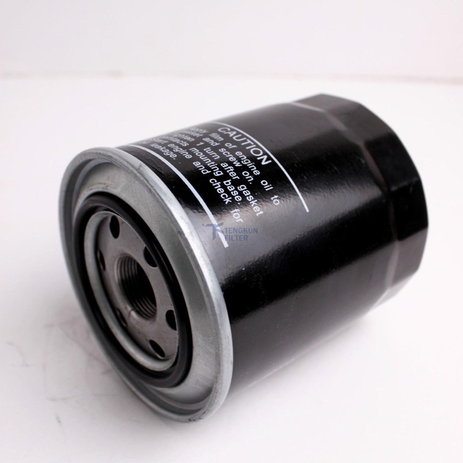 oil filter MD069782 Factory direct supply